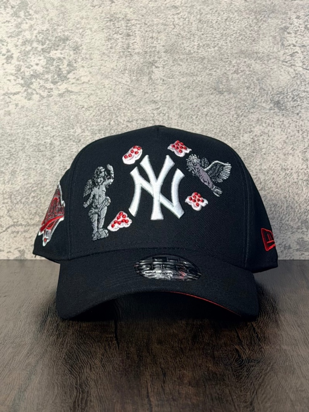 New Era 9FIFTY Curved MLB NY Yankees Heavenly 1996 World Series Snapback Hat NWT